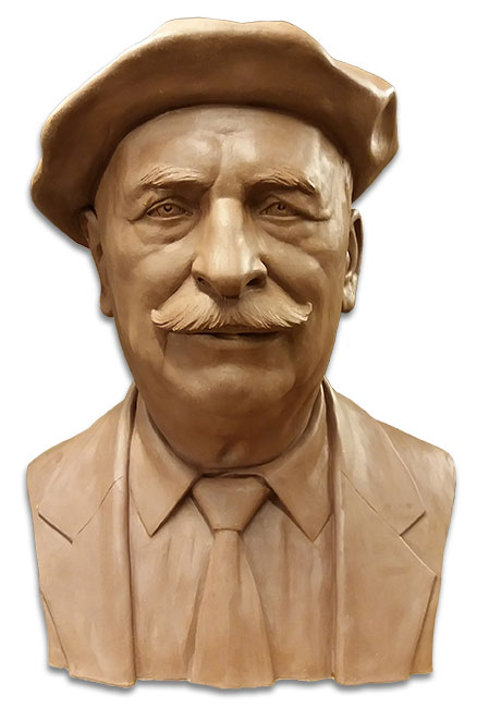 Bust in tribute to a man. Sculptors in Barcelona